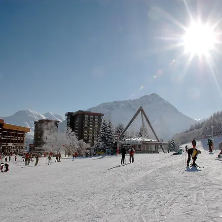Mont Corbier 2*
